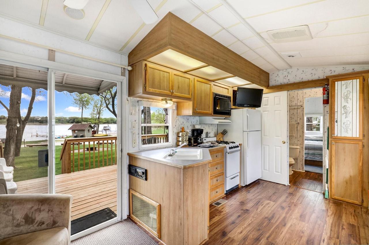 Swan Lake Resort & Campground Fergus Falls Exterior photo