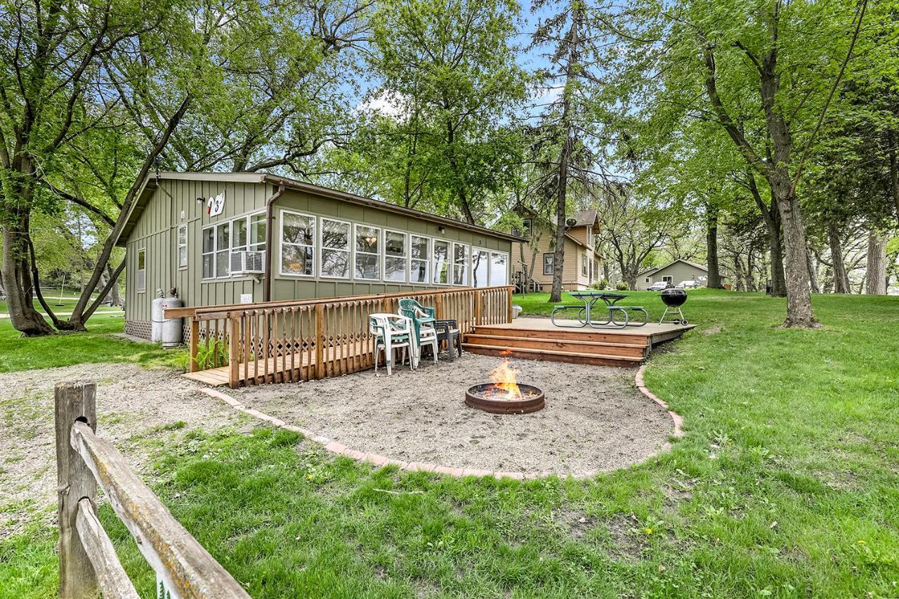 Swan Lake Resort & Campground Fergus Falls Exterior photo